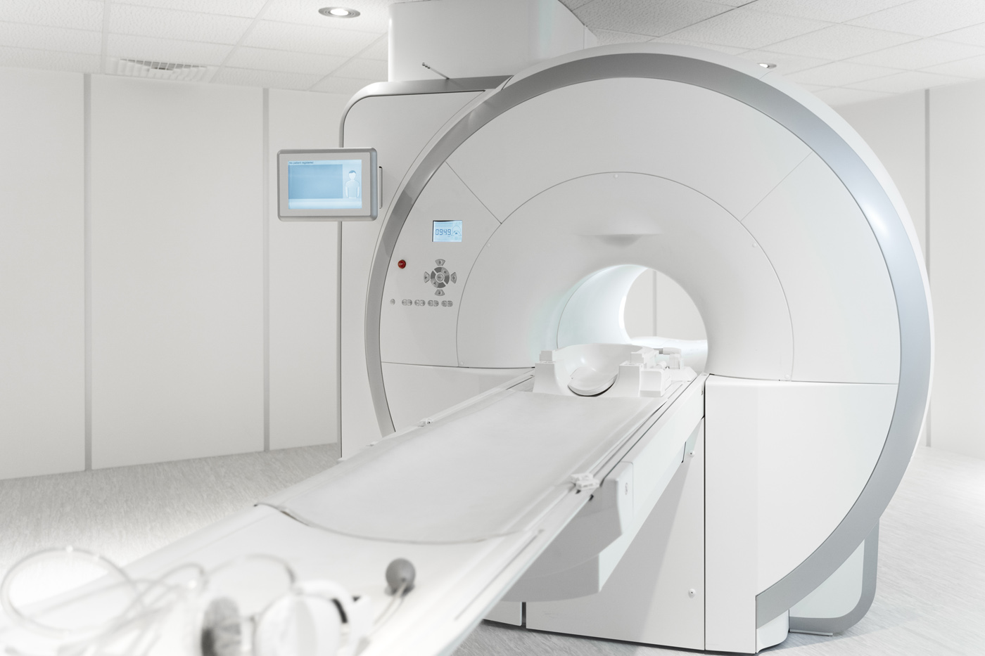 Equipo de resonancia magnética de última generación en sala de imagenología Vidaintegra